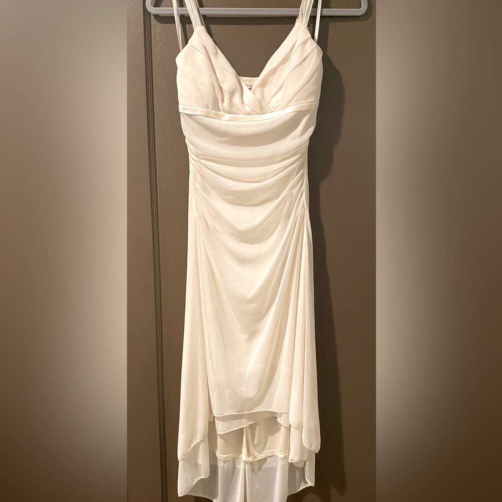 Cream homecoming dress